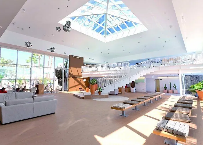 Thb Lanzarote ホテル